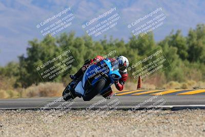 media/Nov-06-2022-SoCal Trackdays (Sun) [[208d2ccc26]]/Turn 7 Set 2 (1050am)/